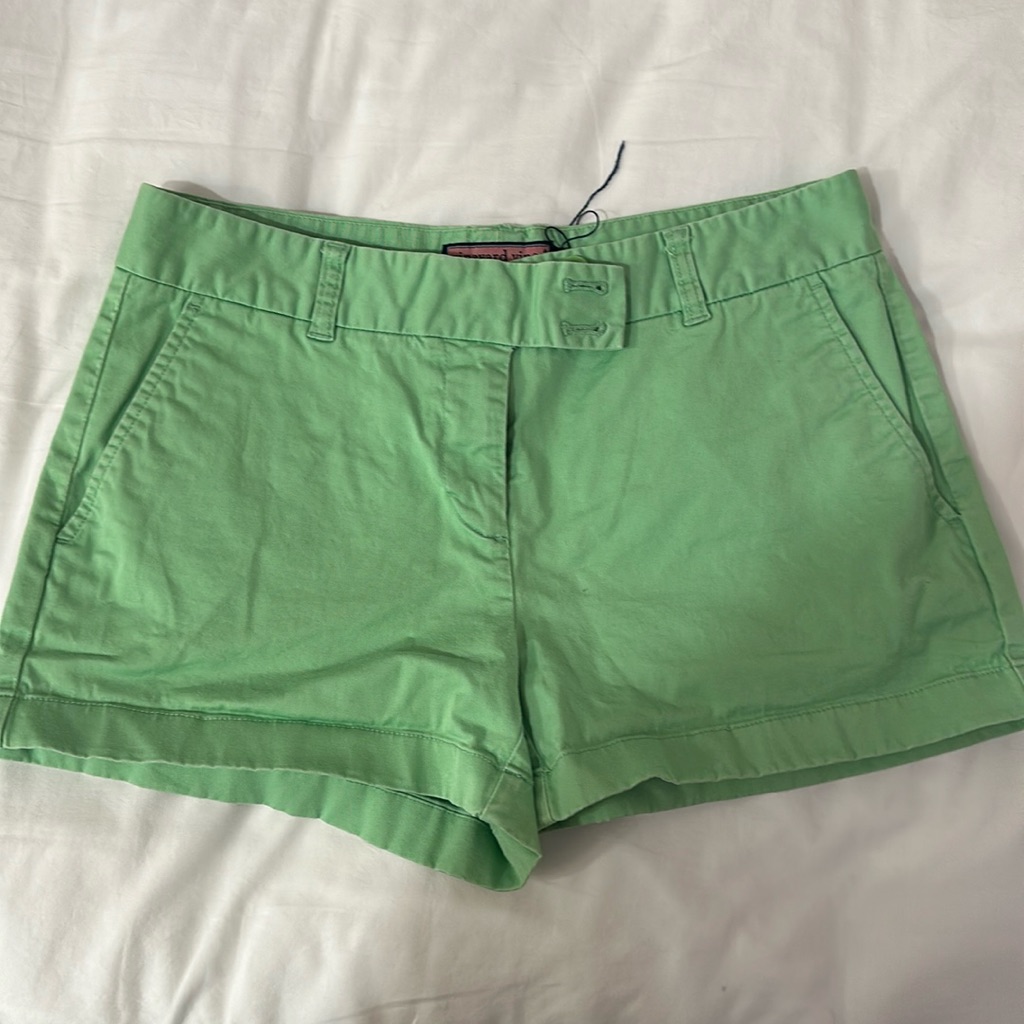 Like New Vineyard Vines, Chino Shorts!